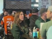 Bares deportivos de Colorado y fanáticos del fútbol se preparan para un sábado lleno de juegos