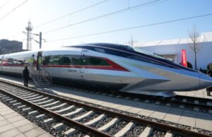 China presenta prototipo del tren más rápido del mundo, capaz de alcanzar 450 km/h