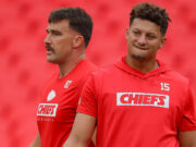 El brillo de las redes sociales de los atletas estrella puede atraer a grupos de ladrones transfronterizos