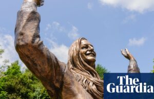 'Hay tantas historias locas': la búsqueda de todas las estatuas deportivas del mundo | Deporte