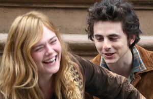 Timothée Chalamet y Elle Fanning recrean el meme 'Wicked'