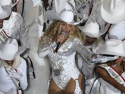 Nativos de Los Ángeles participan de Beyoncé en el espectáculo de medio tiempo de la NFL | Entretenimiento/Vida
