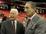 El mundo del deporte reacciona ante la muerte del presidente Jimmy Carter, con Arthur M. Blank, MLB y más rindiendo homenaje
