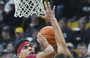 CORTOS DEPORTIVOS: El No. 3 del estado de Iowa arruina el regreso de Colorado a los 12 grandes | Noticias, deportes, empleos