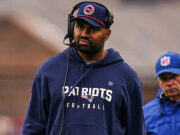 La decisión de Jerod Mayo entre Rhamondre Stevenson y Antonio Gibson causa confusión – NBC Sports Boston