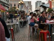 Más cafeterías y zonas de entretenimiento de cannabis de California en 2025