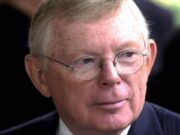 Charles Dolan muere a los 98 años: el multimillonario fundador de HBO y Cablevisión deja un legado excepcional en los medios y el entretenimiento