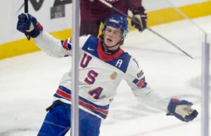 Los minnesotanos Danny Nelson y Hampton Slukynsky levantan a Estados Unidos en el Mundial Juvenil