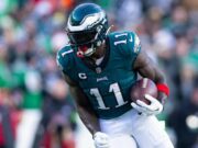 Probabilidades de la NFL, líneas de la Semana 17, predicciones de ATS, selecciones de juegos, consejos, tiempos: el modelo simula todos los juegos 10,000 veces