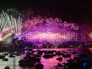 El año nuevo es bienvenido en Australia mientras el 2025 amanece en el Pacífico Sur y el resto del mundo se prepara