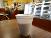 La quinta economía más grande del mundo está a punto de prohibir la mayor parte de la espuma de poliestireno