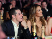 Por qué la policía supuestamente registró la casa del exnovio de Jennifer López