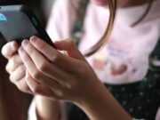 Necesitamos un enfoque del mundo digital en el que “los niños sean primero”
