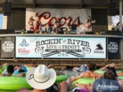 El final de la serie Fort Worth River encabeza las historias de entretenimiento de 2024