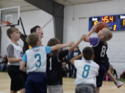 El programa deportivo de Montana City ofrece juegos competitivos y habilidades para la vida para los jóvenes