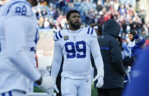 DeForest Buckner: Nos cagamos en la cama