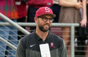 Las recientes contrataciones de gerentes generales están cambiando la forma en que vemos los deportes universitarios