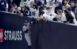 Fanáticos de los Yankees excluidos de todos los estadios de la MLB por el incidente de la Serie Mundial con Mookie Betts