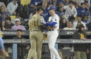 Se prevé que los Padres contraten al primera base All-Star, Guante de Oro y ganador de la Serie Mundial