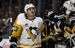 Vista previa de Penguins V. Lightning: Bunting Out, Tomasino In