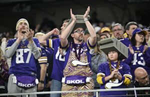 Los Vikings gastan casi $2 millones en entradas en el Ford Field de Detroit para el choque de la Semana 18 contra los Lions