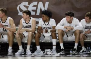 Lehigh se dirige hacia el norte para la primera reunión contra Holy Cross