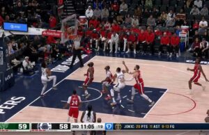 Andre Jackson Jr. con el 2 pt