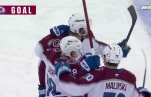 Jack Drury con un gol vs. New York Rangers