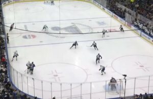 JT Miller con un objetivo de PowerPlay vs. St. Louis Blues