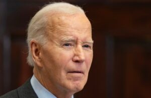 Nueva regla estadounidense tiene como objetivo bloquear el acceso de China a chips y modelos de IA restringiendo el mundo