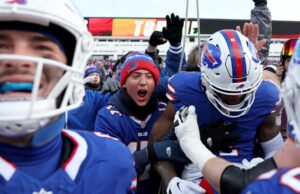 Ex Panthers en los equipos de la ronda divisional del domingo