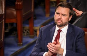 JD Vance enfurece al mundo MAGA con respuesta sobre los indultos del 6 de enero