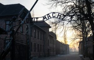 Auschwitz sobrevivientes que marcan 80 años desde la liberación del campo de exterminio nazi