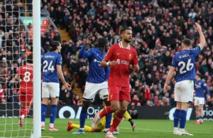 Los Rojos mantienen el impulso del título con una exhibición imponente