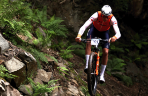 Mathieu van der Poel se fija un objetivo clave para 2025: me gustaría ser campeón del mundo de MTB