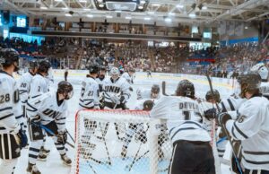 Sábado Hockey universitario: UNH vence a Vermont; Dartmouth Blitzes Cornell