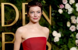 Emma Stone estrena atrevido corte Pixie en los Globos de Oro