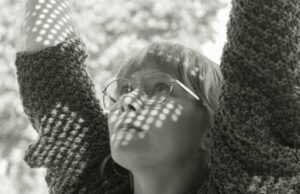 Mary Eliza celebra el nuevo álbum 'Spider' con un espectáculo en Bend