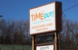 Time Out Entertainment Center anuncia cierre parcial
