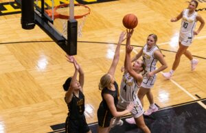 Vota por el mejor deportista deportivo de la semana en la escuela secundaria