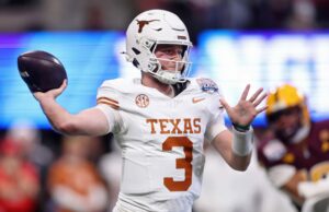 El QB de Texas Quinn Ewers no espera jugar fútbol americano universitario el próximo año