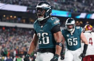 Múltiples Sixers celebran las águilas de Filadelfia que se dirigen a Super Bowl