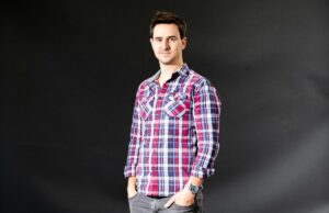 Lewis Dartnell, biólogo: 'Uno de los problemas del mundo moderno es la pérdida de escasez en muchas cosas' | Ciencia