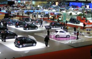 Los inversores de Camping World Holdings (NYSE:CWH) estarán satisfechos con su notable rentabilidad del 92 % en los últimos cinco años.