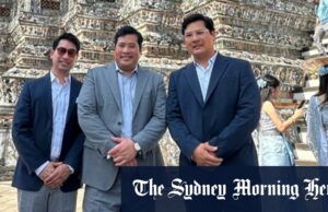 Antiguos exiliados regresan a Tailandia mientras se arremolina el drama de la sucesión