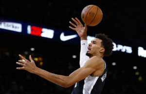 Victor Wembanyama regresa a París, bajando 30 puntos cuando los Spurs aplastaron a los Pacers con 140-110 victoria