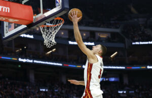 La lista de reproducción: Recogidas de cables de exención de baloncesto de fantasía de la semana 12 y consejos para empezar/sentarse