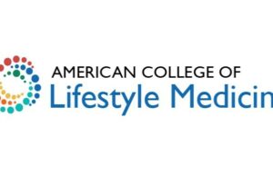 El American College of Lifestyle Medicine reconoce el primer programa de profesiones de la salud del país que ofrece a los estudiantes un camino académico completo hacia la certificación en medicina del estilo de vida.