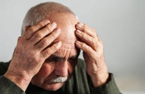 Un estudio innovador revela factores clave de estilo de vida y salud que impulsan el riesgo temprano de demencia