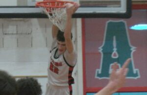 Sports Extra: Basketball Highlights de los tres estados